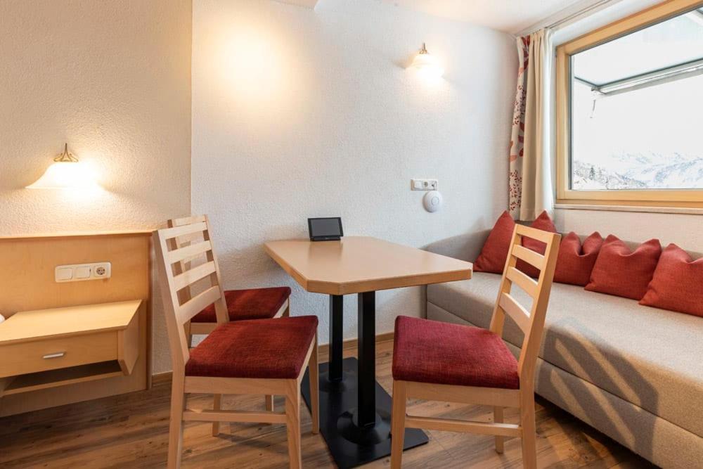 Edelweiss Ladis Inklusive Sommer Bergbahnticket 外观 照片